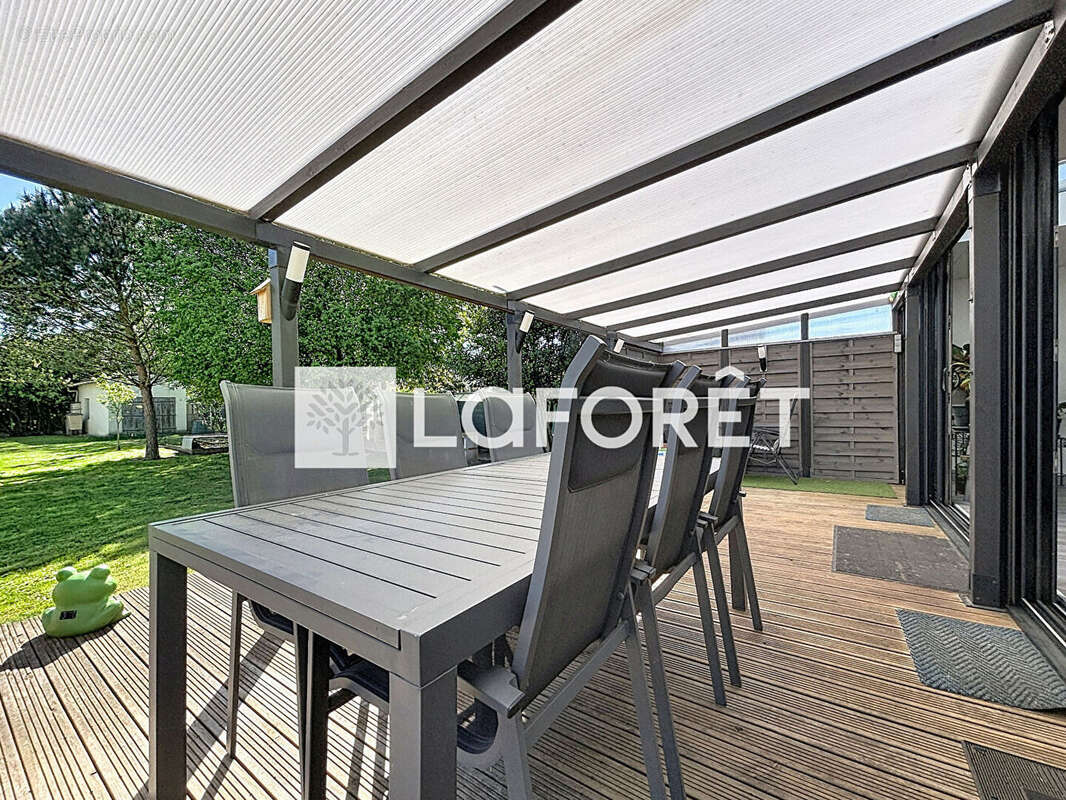 Maison à SAINT-FARGEAU-PONTHIERRY