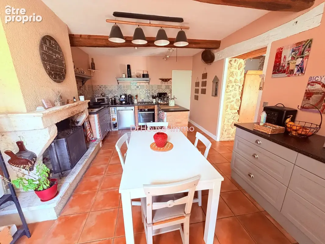 Maison 6 pièces 255 m² à vendre à Saint-Laurent-Medoc (33112) - photo 7