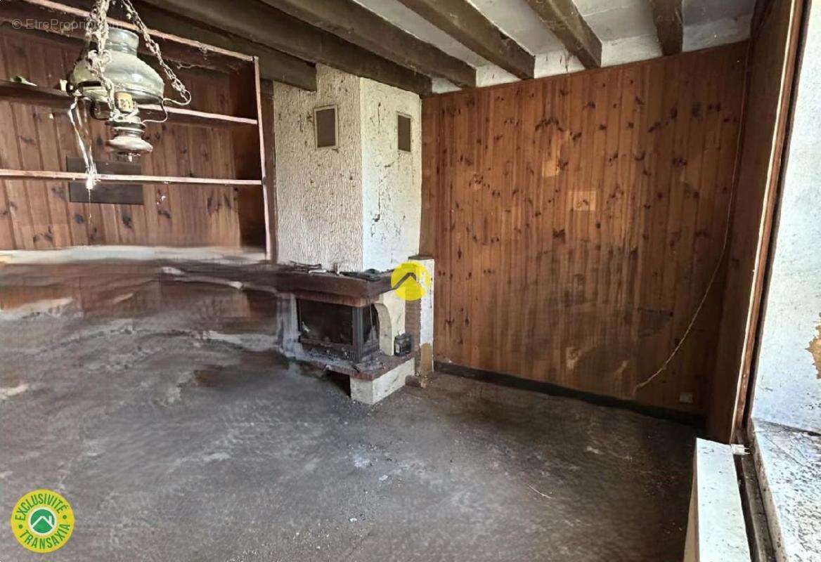 Maison à LOUROUX-BOURBONNAIS