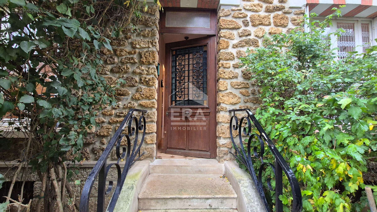 Maison à GRISY-SUISNES