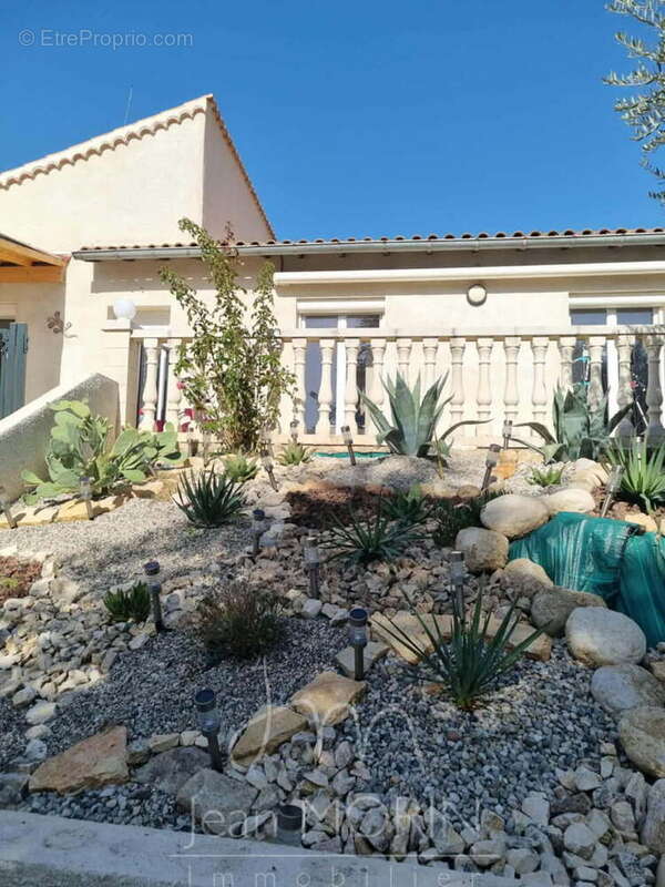 Maison à SAINT-MARCEL-LES-VALENCE