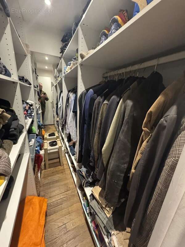 Appartement à PARIS-19E