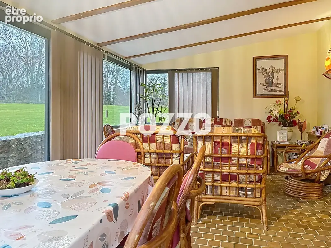 Maison - 180 m² -  5 pièces - jardin - piscine - court de tennis -  gîte avec 3 chambres de 90m² environ - photo 8