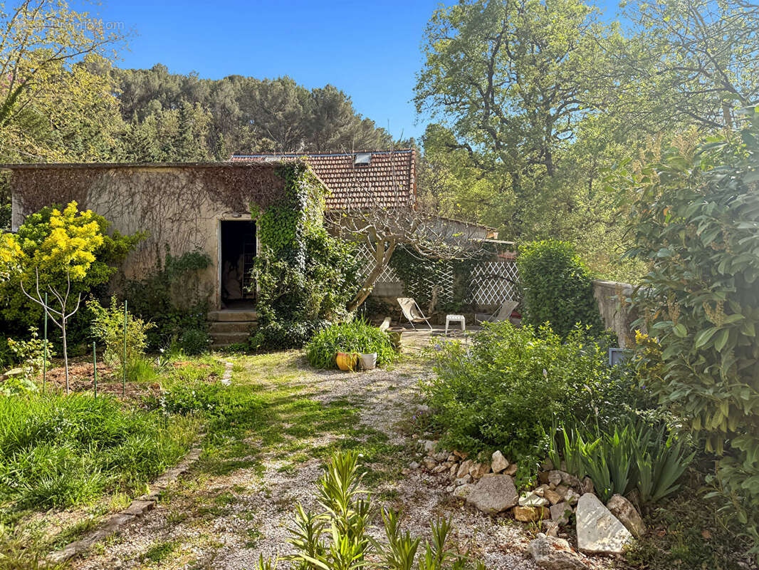 Maison à CABRIES