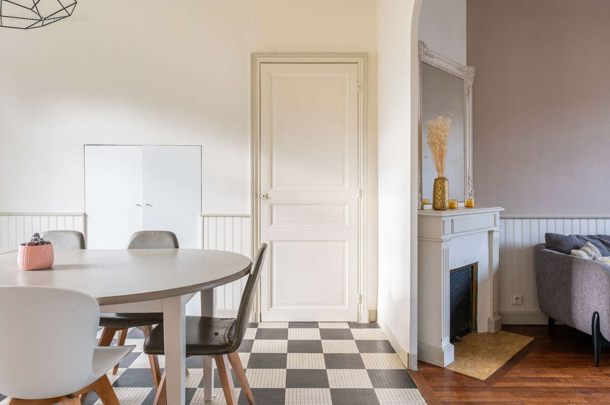 Maison à NANTES