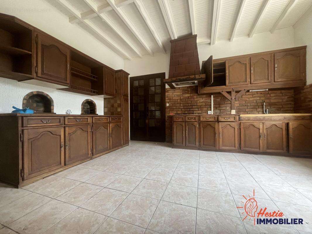 Bourgogne-fresne -- maison à rénover -- 93 m² habitables - photo 4