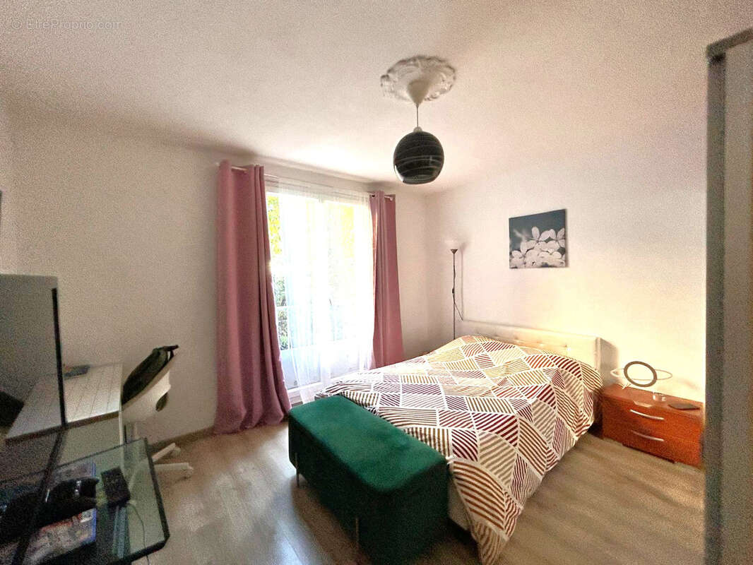Appartement à MARSEILLE-13E