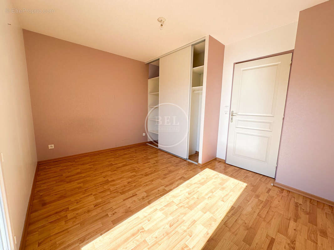 Appartement à SAINT-SYMPHORIEN-SUR-COISE