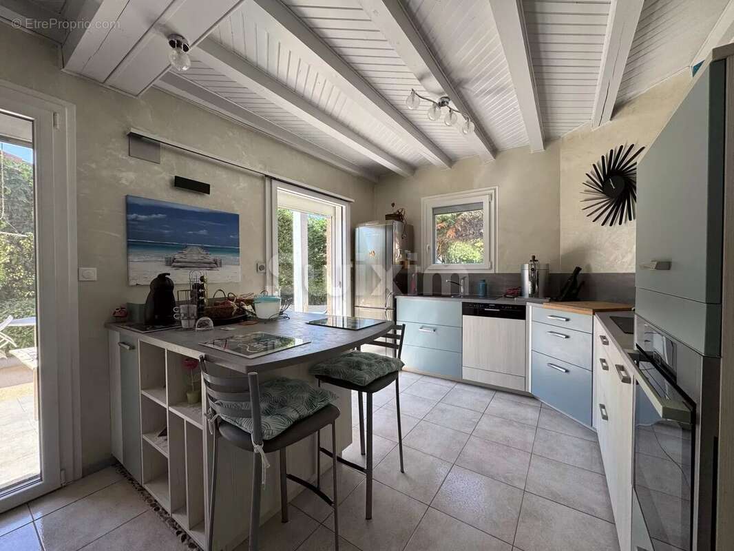 Maison à CHATILLON-SUR-CHALARONNE