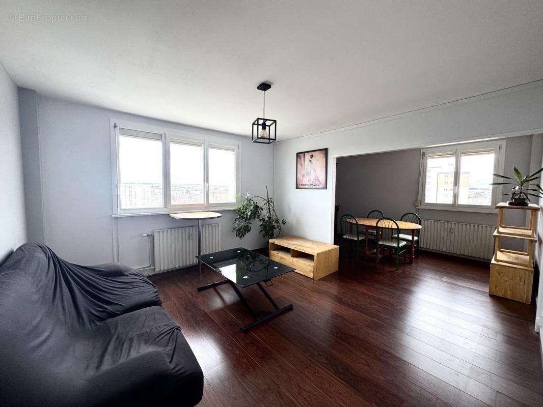 Appartement à REIMS