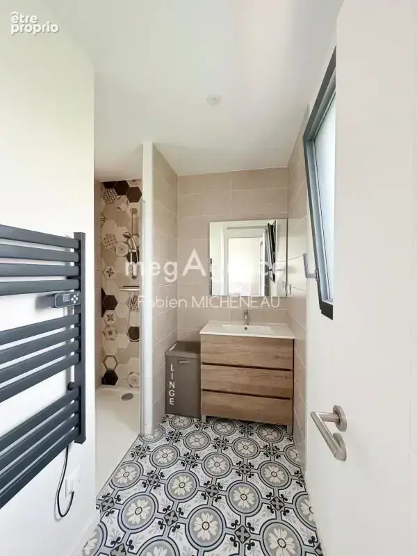 Maison d'architecte - Beaupreau - 160 m² - 5 pièces - photo 10