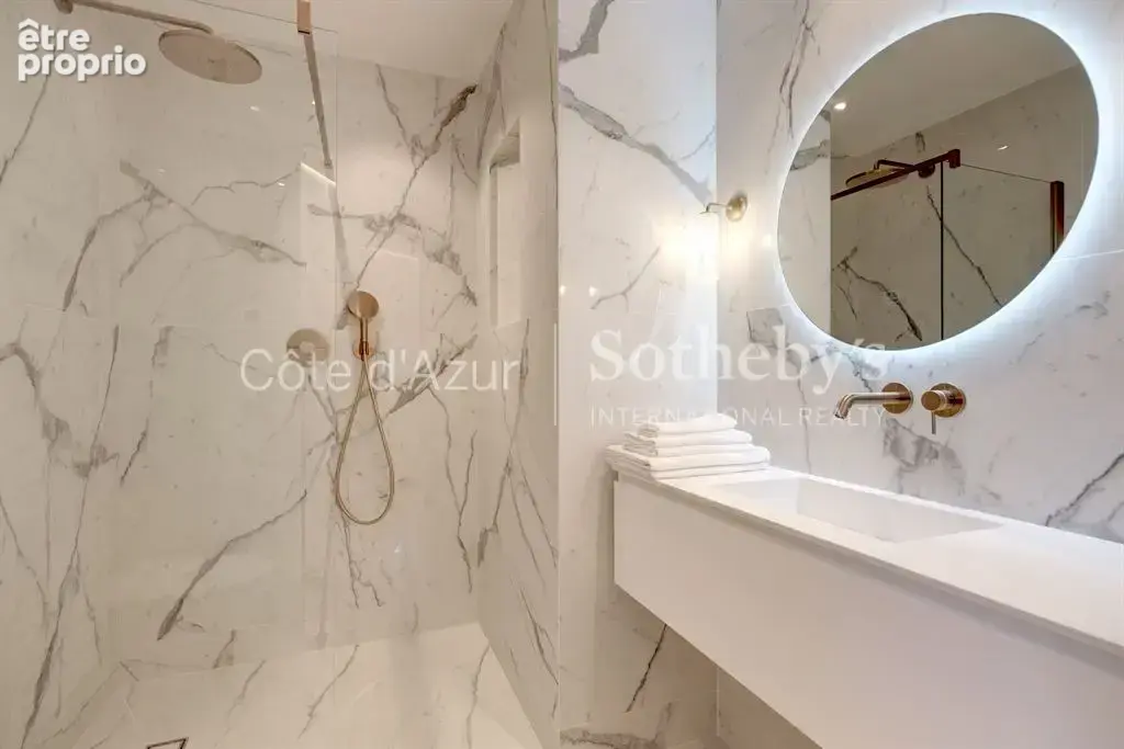 Cap d’Antibes La Garoupe, villa Art Déco avec rooftop de 150 m² et piscine - photo 10