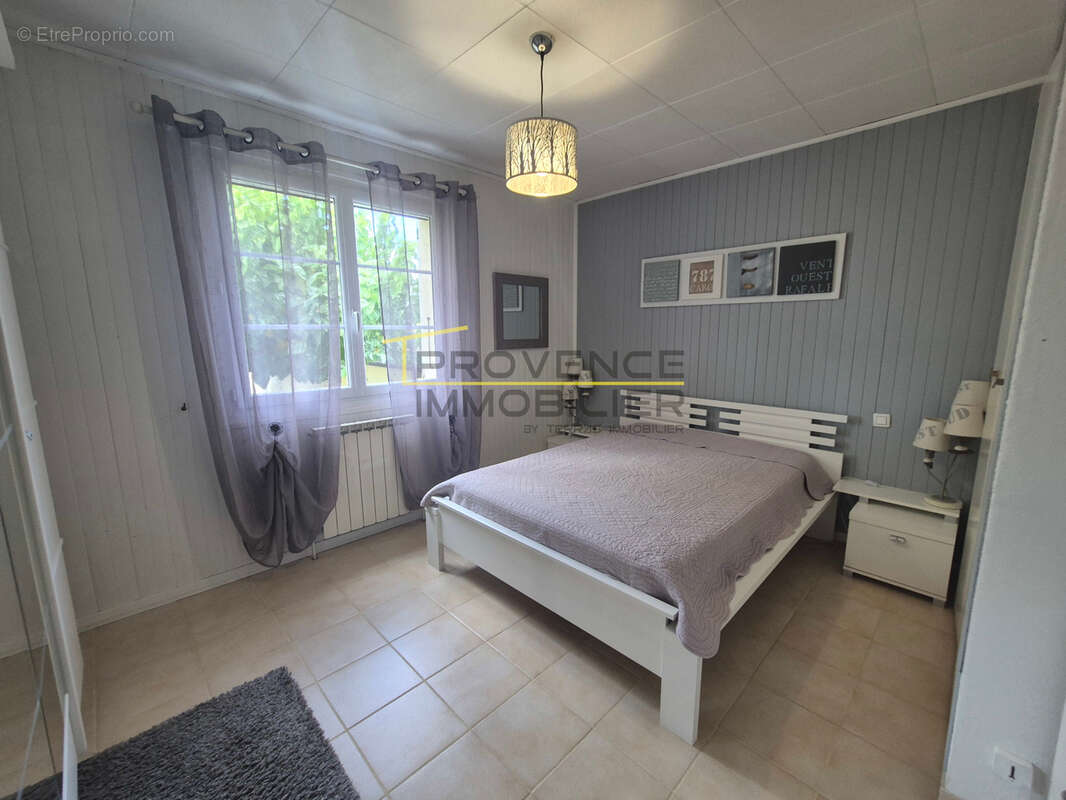 Maison à MONTBOUCHER-SUR-JABRON