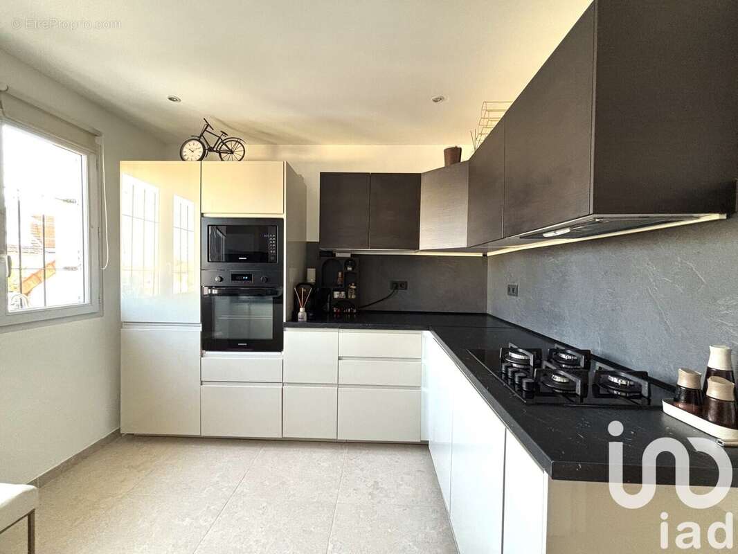 Photo 3 - Maison à TREMBLAY-EN-FRANCE