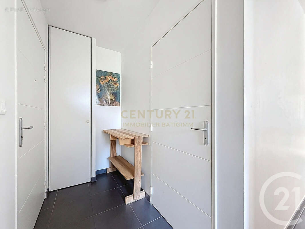 Appartement à L'ISLE-D'ABEAU