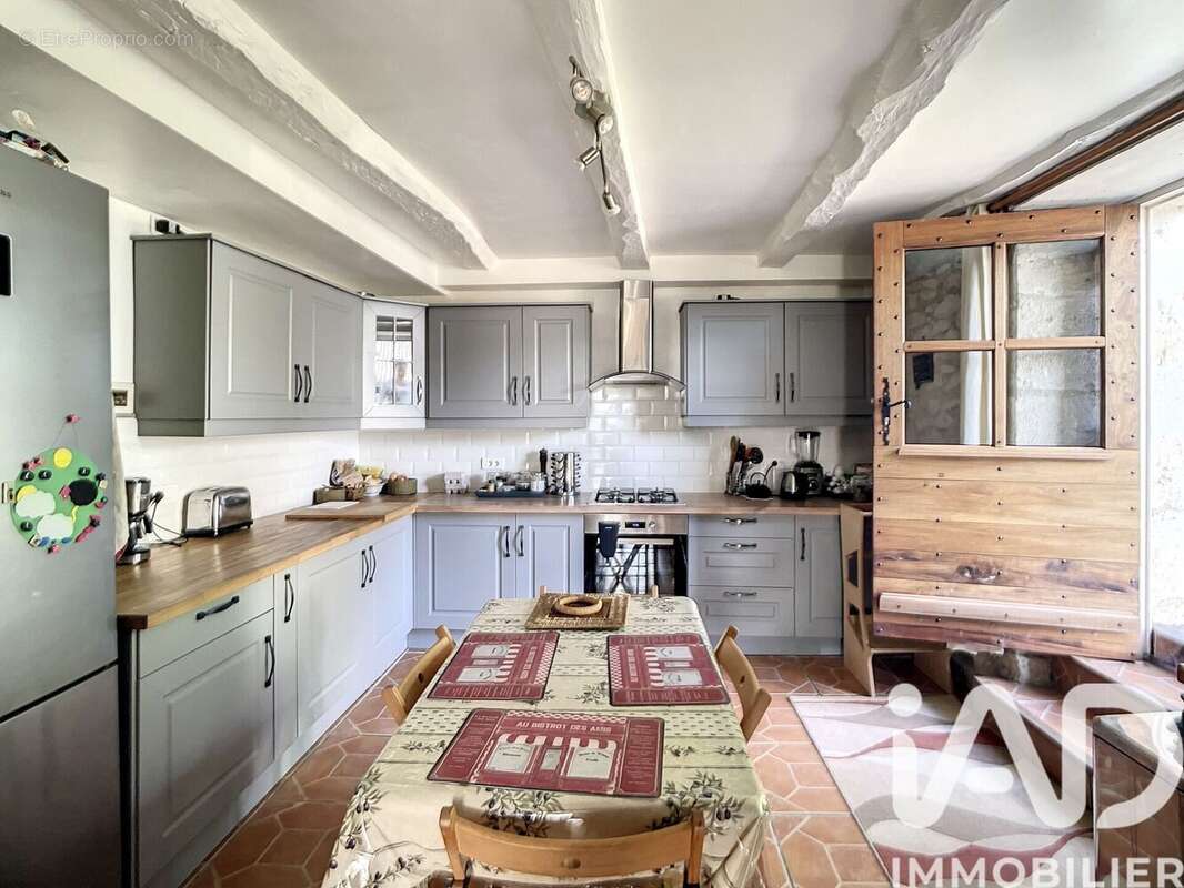Maison 134 m² à Montaigu-De-Quercy  - photo 5