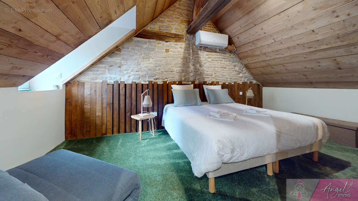 Commerce à ORCHAMPS