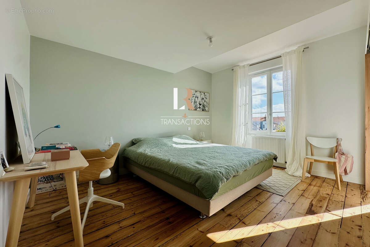 Maison à LA ROCHELLE