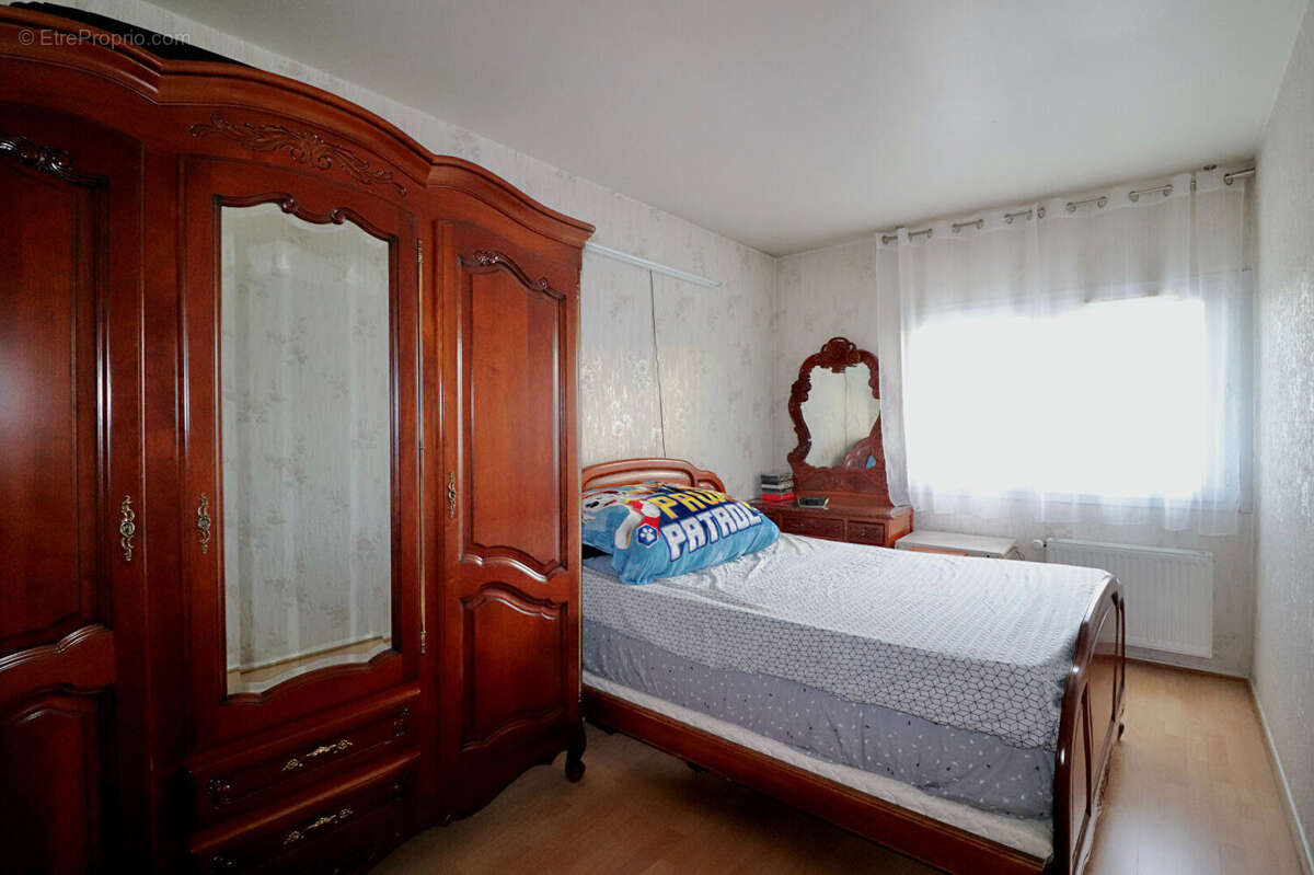 Appartement à CHAMPS-SUR-MARNE