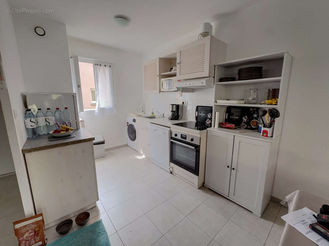 Appartement 76 m² à Santa-Maria-Poggio  - photo 3