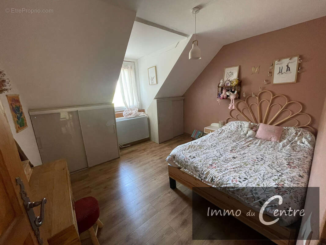 Maison à MONTMIRAIL