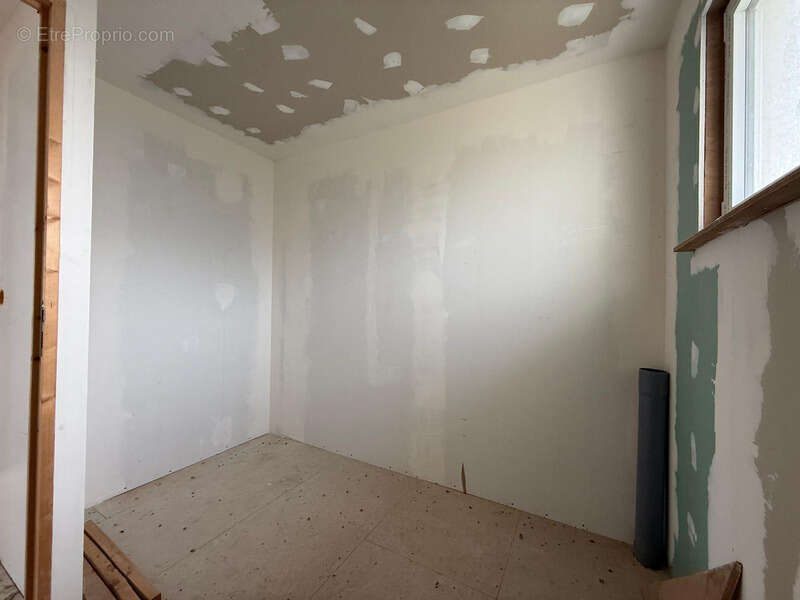 Maison à SAINTE-DODE