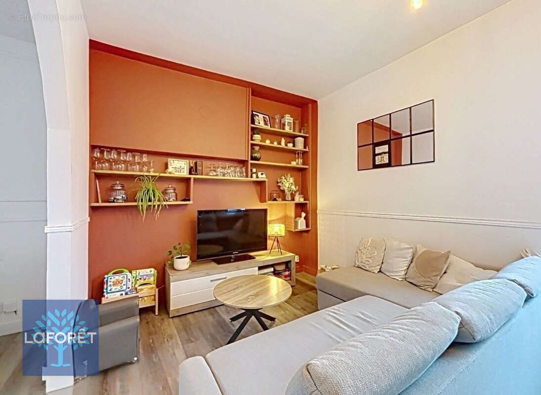 Appartement à FOUGERES