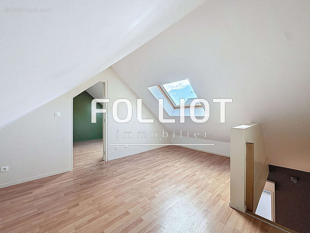 Maison à SAINT-PAIR-SUR-MER