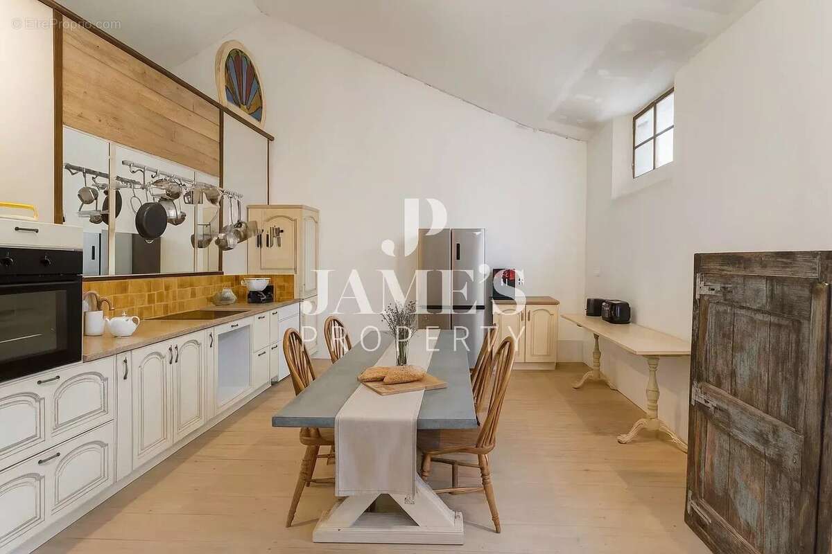 Maison à EYGALIERES