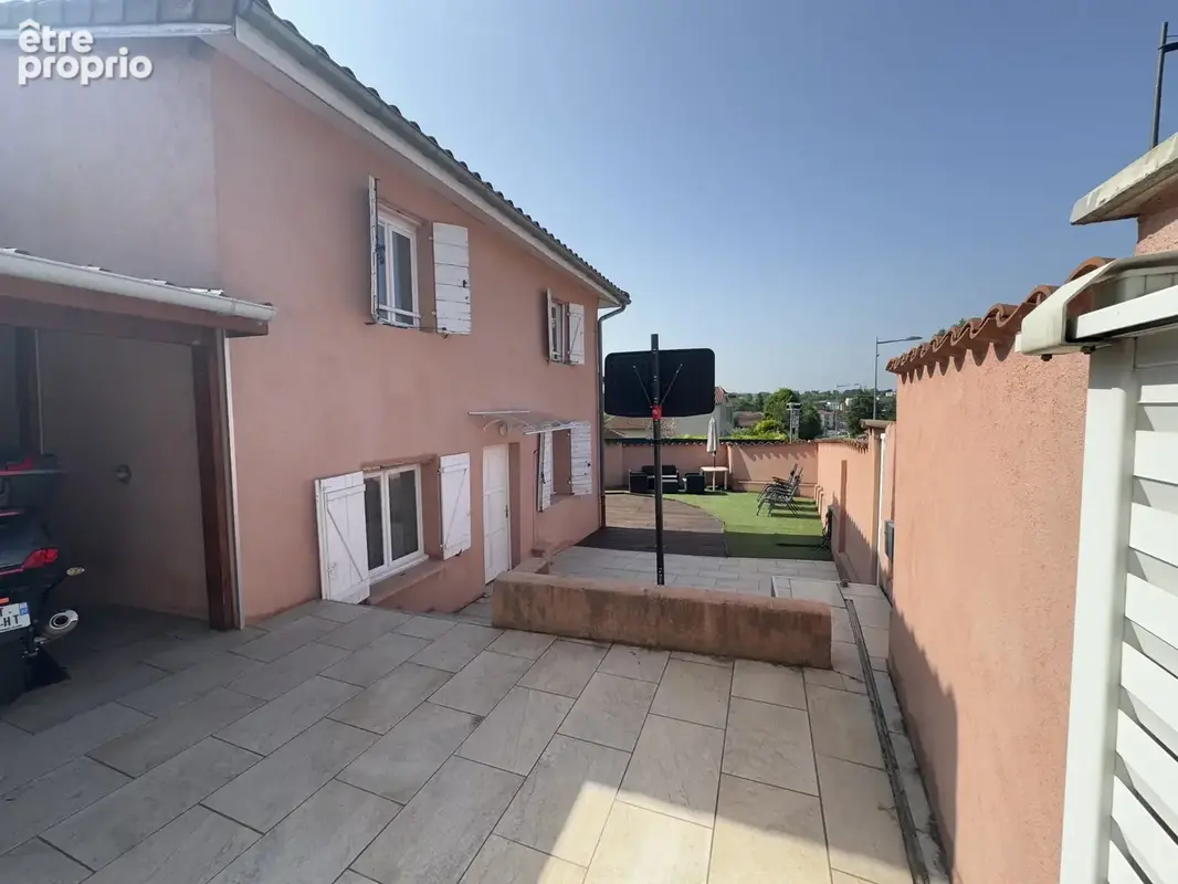 Maison de 83 m2 sur 232 m2 de terrain - photo 2