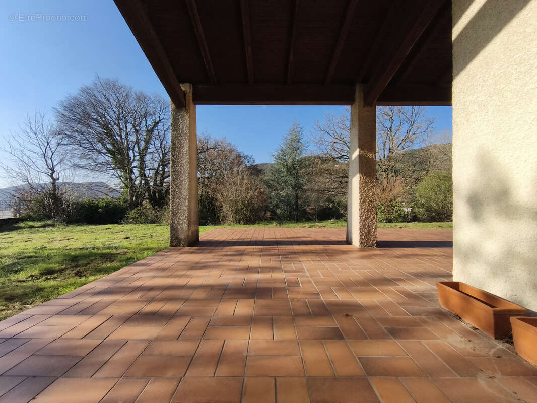 Maison à LA VOULTE-SUR-RHONE