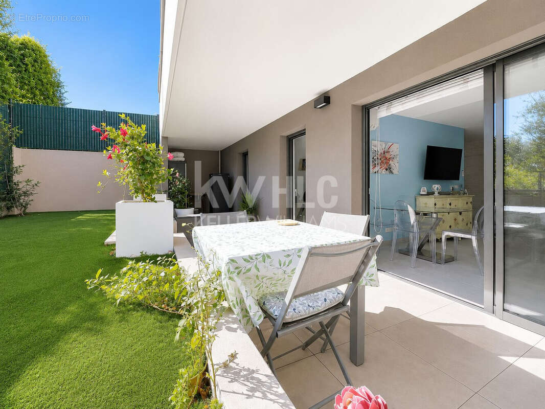 Appartement 62 m² à Villeneuve-Loubet  - photo 8