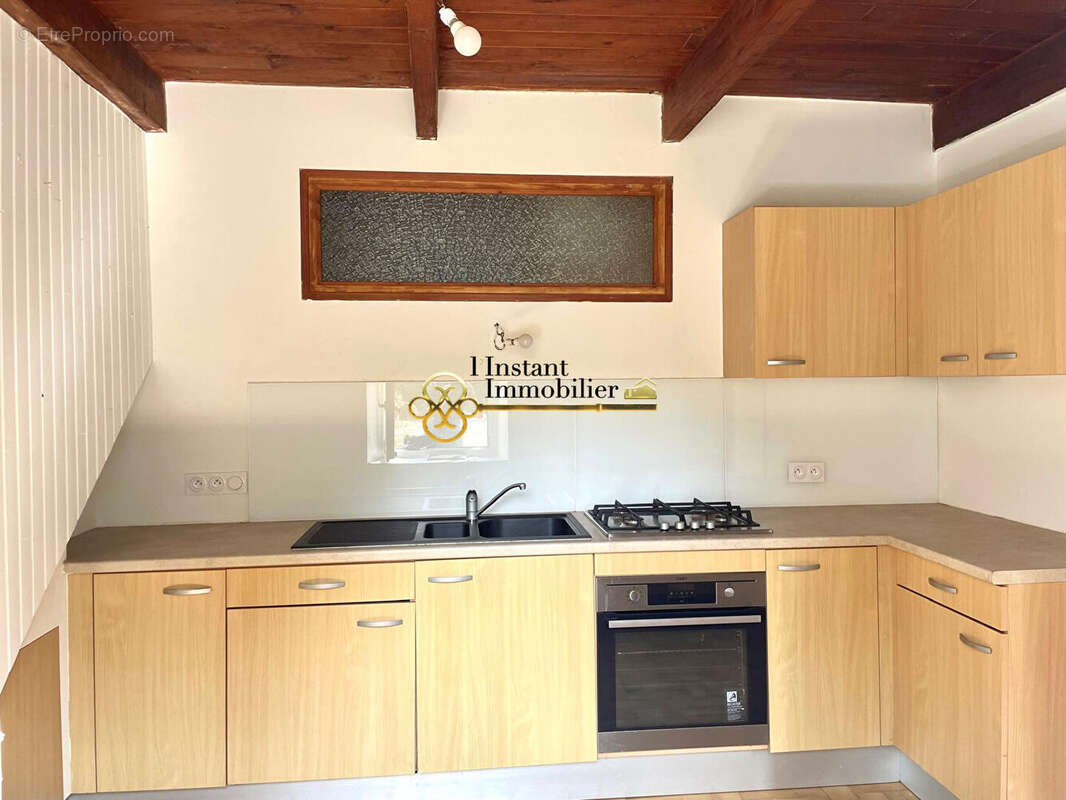 Maison à PLOUEGAT-GUERAND