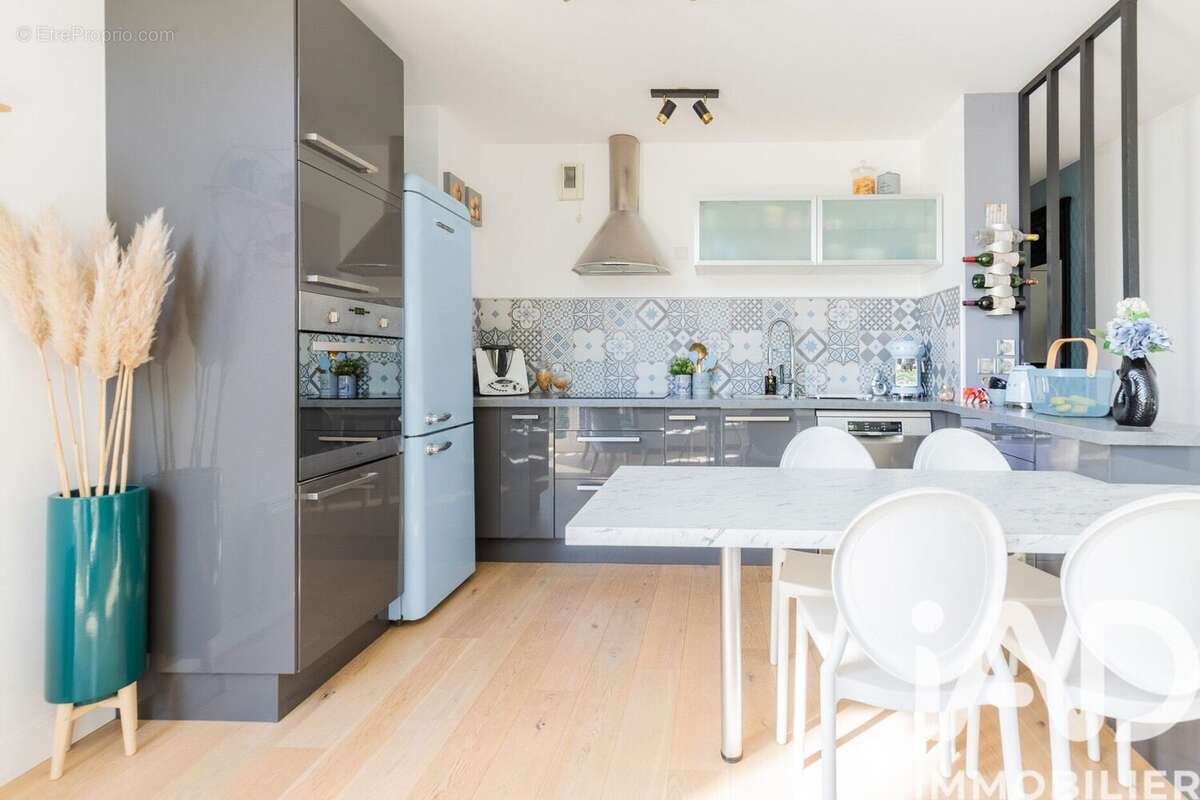 Photo 3 - Appartement à VILLENEUVE-LE-ROI