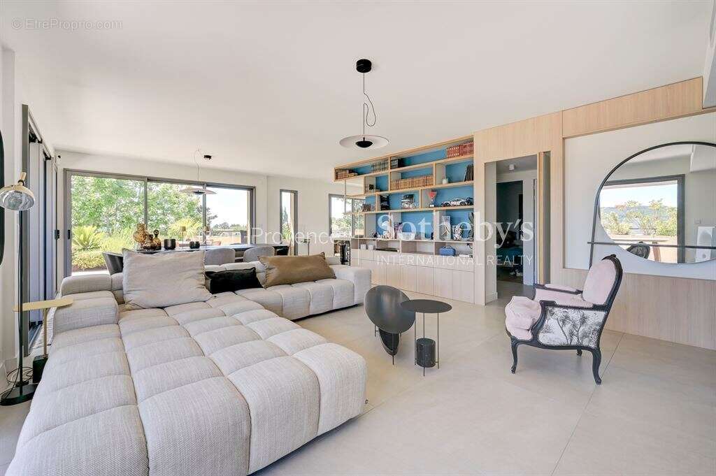 Appartement à AIX-EN-PROVENCE