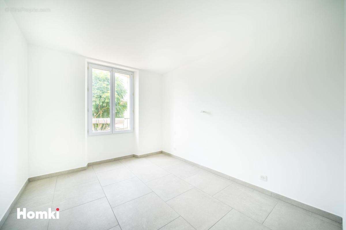 Immeuble T11 de 220 m2 à Apt 84400, Avenue de Verdun - photo 16