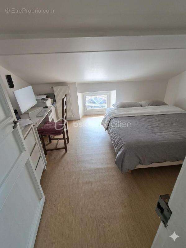 Demeure de Caractère en pierre (218 m²) – DPE B – Prestations Haut de Gamme & Dépendance - photo 14