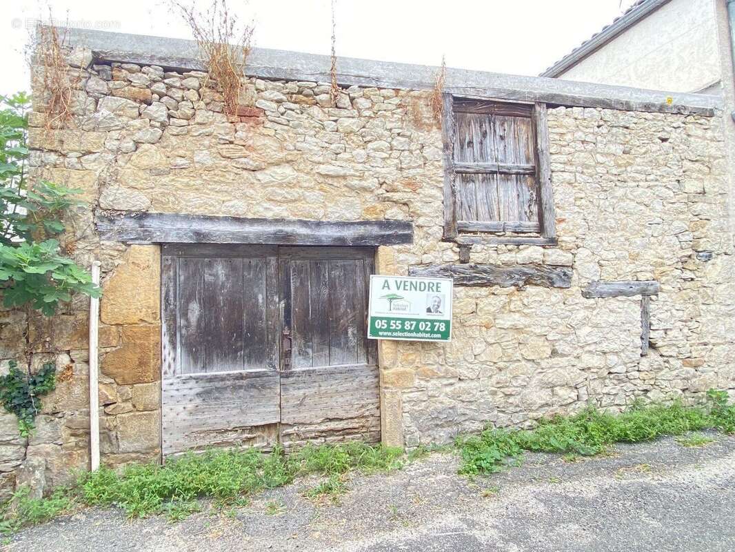 Bâti à restaurer au coeur de Bretanoux - photo 2