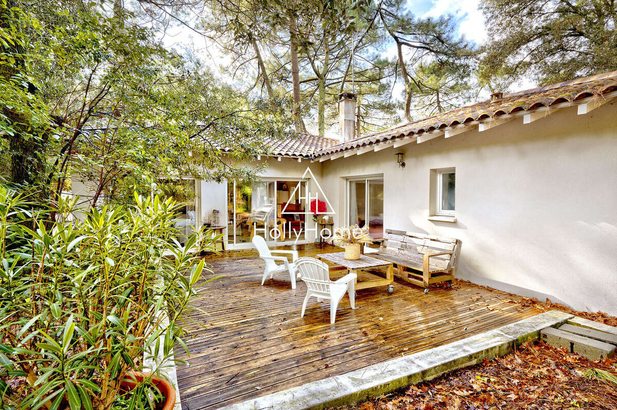 Maison 125 m² à La Teste-De-Buch  - photo 4
