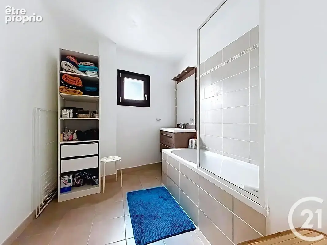 Appartement 3 pièces 63 m² à vendre à Sathonay-Camp (69580) - photo 6