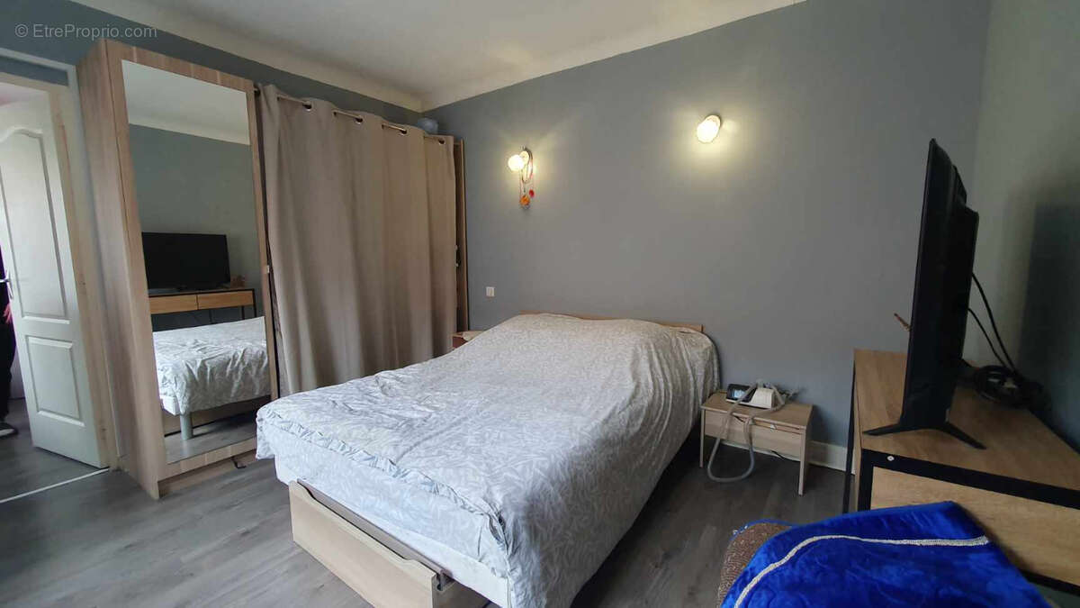 Maison à SIN-LE-NOBLE