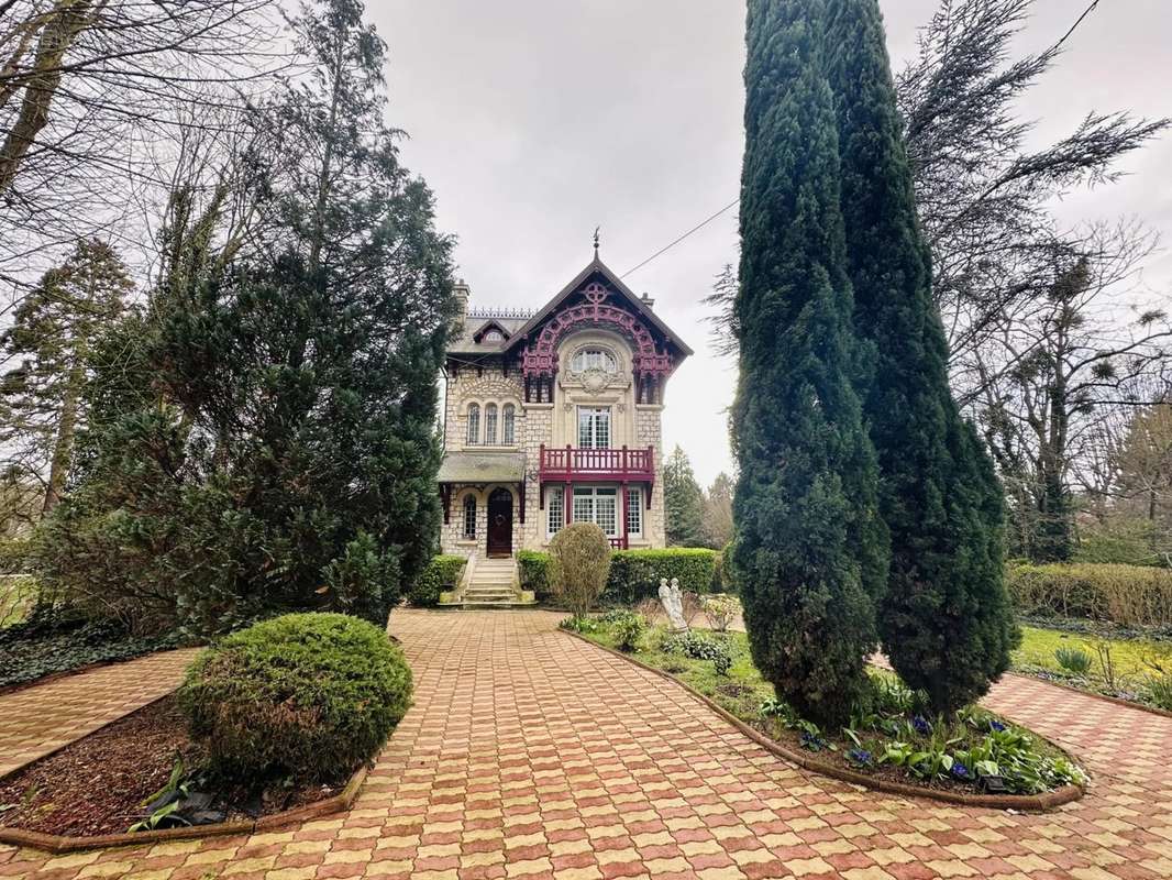 Maison à MONTMORENCY