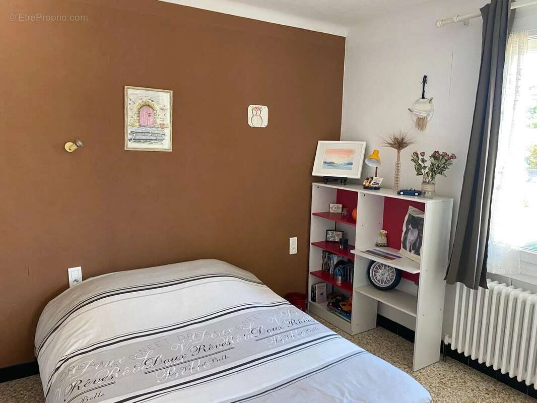 Maison à BAGNOLS-SUR-CEZE