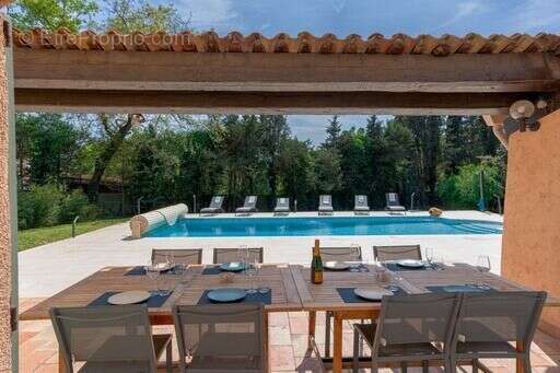 Maison à MOUGINS