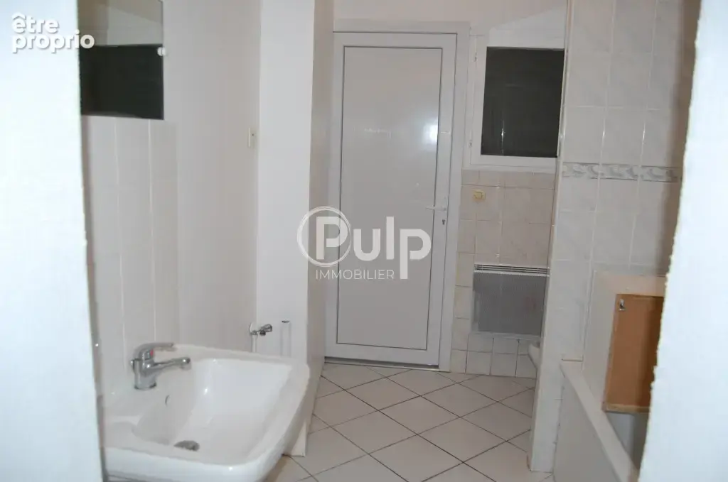 Cambrai - immeuble de rapport - 2 appartements loués - photo 3