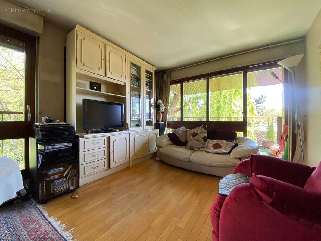 Appartement à LE CHESNAY