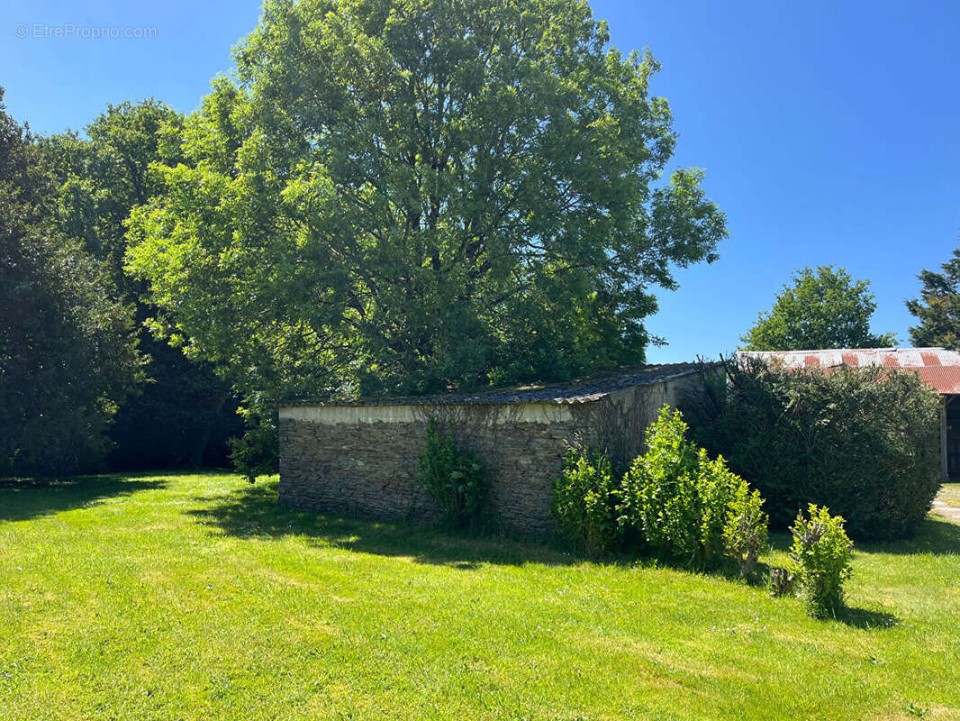 Maison à NAIZIN