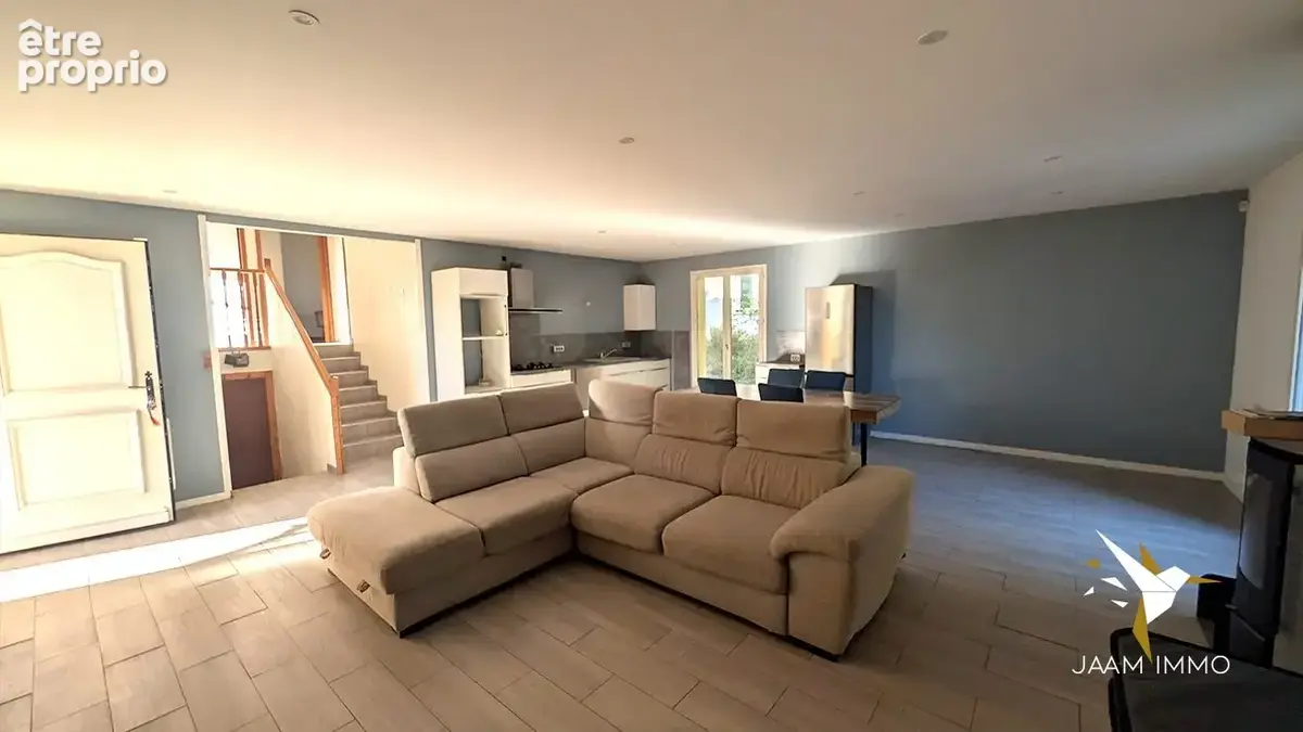 Maison 4 pièces 100 m² à vendre à Saint-Etienne-Sur-Chalaronne (01140) - photo 8