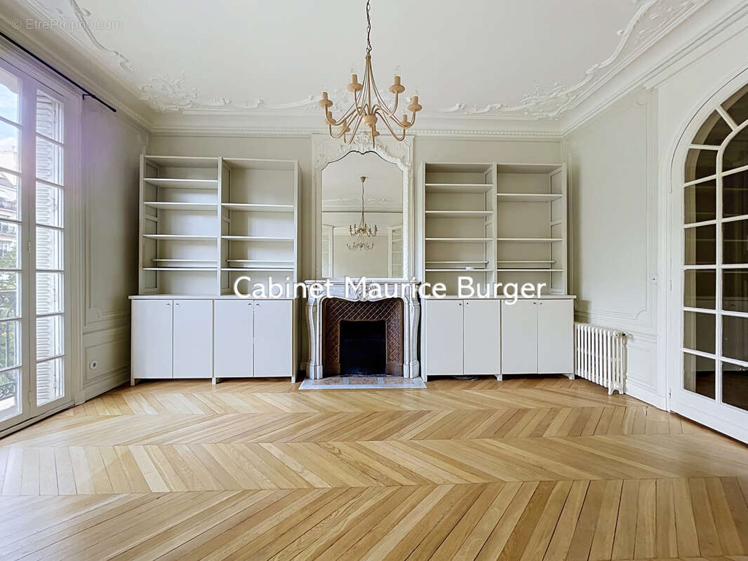 Appartement de caractère   104,55 m2   Immeuble de standing - photo 3