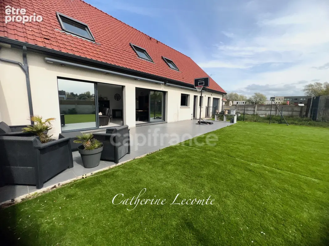 À vendre - wimille - maison 9 pièces - 4 chambres - garage - jardin clos - terrasse - photo 1